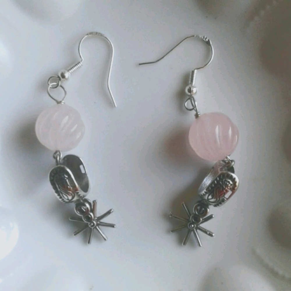 Strerling Silver Earrings with rose quartz stone and stirrups